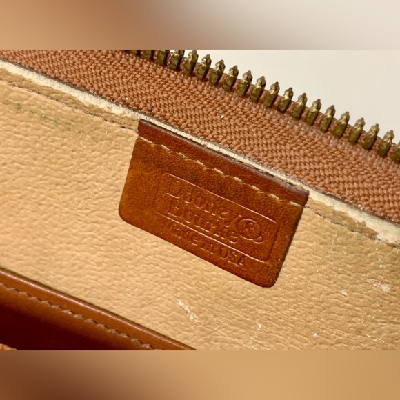 Vtg 2 Tone Pebbled All Weather Leather Dooney Bourke Cross Body Bag Purse - Picture 9 of 16